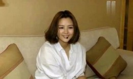 娱乐爆料何洁视频,娱乐爆料背后的真相揭秘